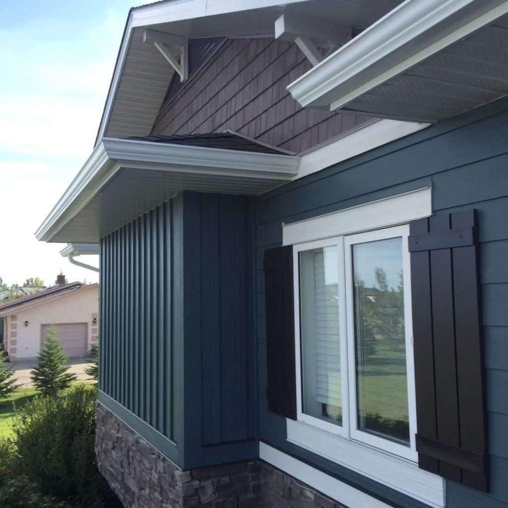 Seamless Gutters VS Sectional Gutters